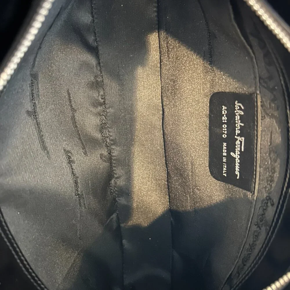 Black Salvatore Ferragamo Gancini Hobo Shoulder Bag with dust bag AQ-210170 - Picture 9 of 15